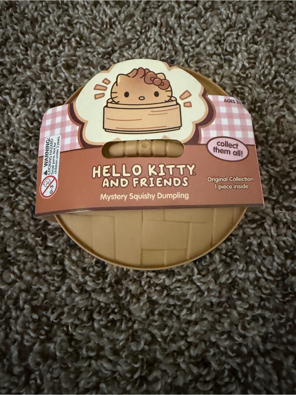 Sanrio Hello Kitty and Friends Mystery Squishy Dumpling - OPENED - Picture 1 of 4